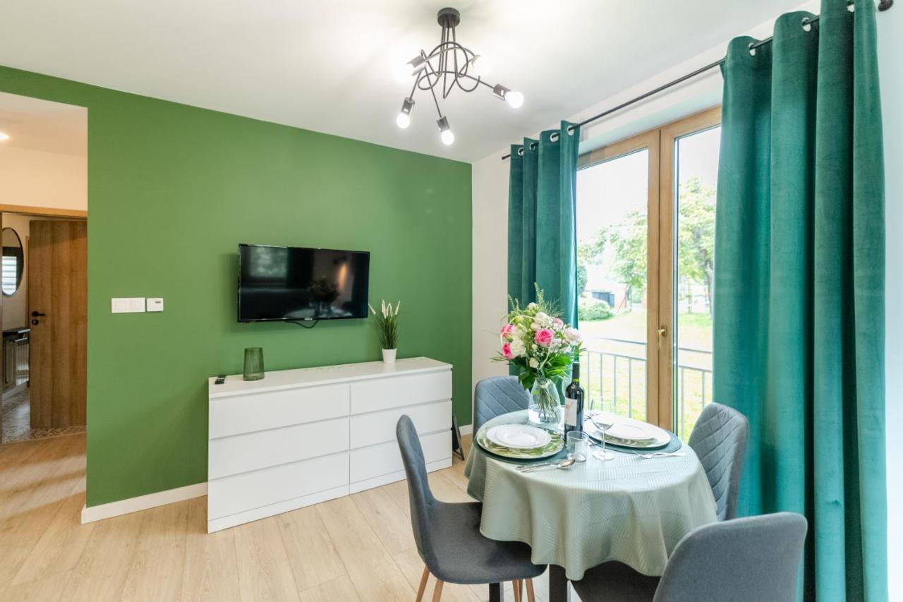 Apartamenty Pod Orzechem Z Duzym Ogrodem - Dream Apart Ustroń Exteriör bild