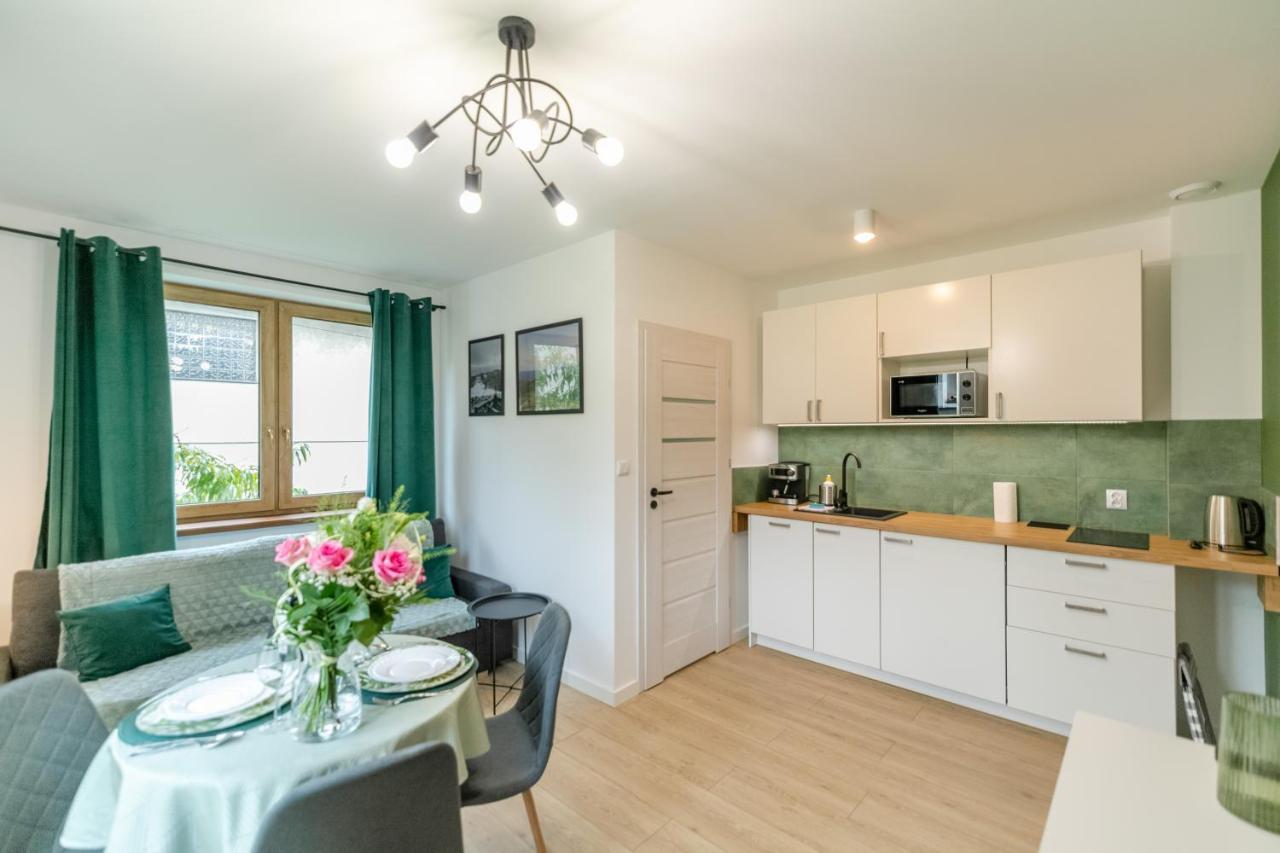 Apartamenty Pod Orzechem Z Duzym Ogrodem - Dream Apart Ustroń Exteriör bild