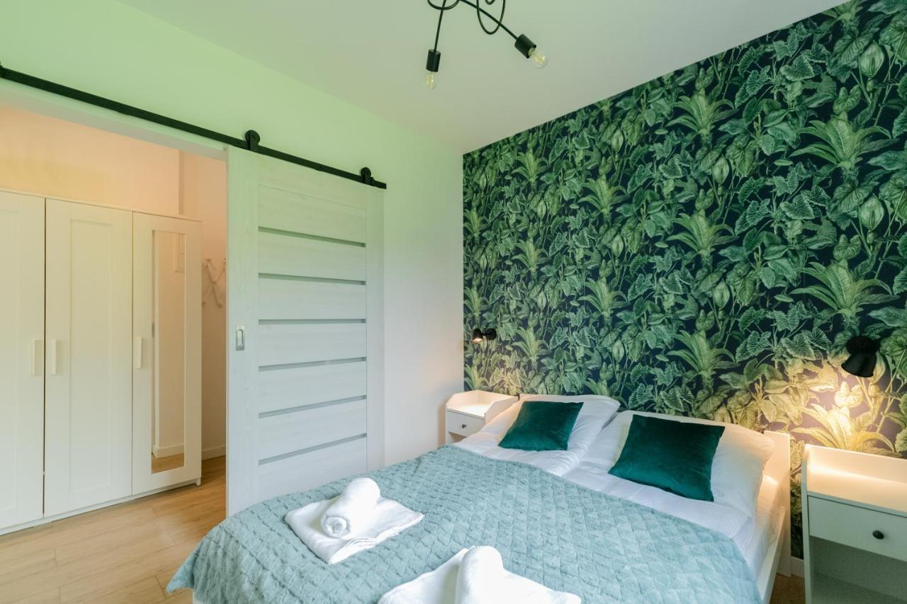 Apartamenty Pod Orzechem Z Duzym Ogrodem - Dream Apart Ustroń Exteriör bild