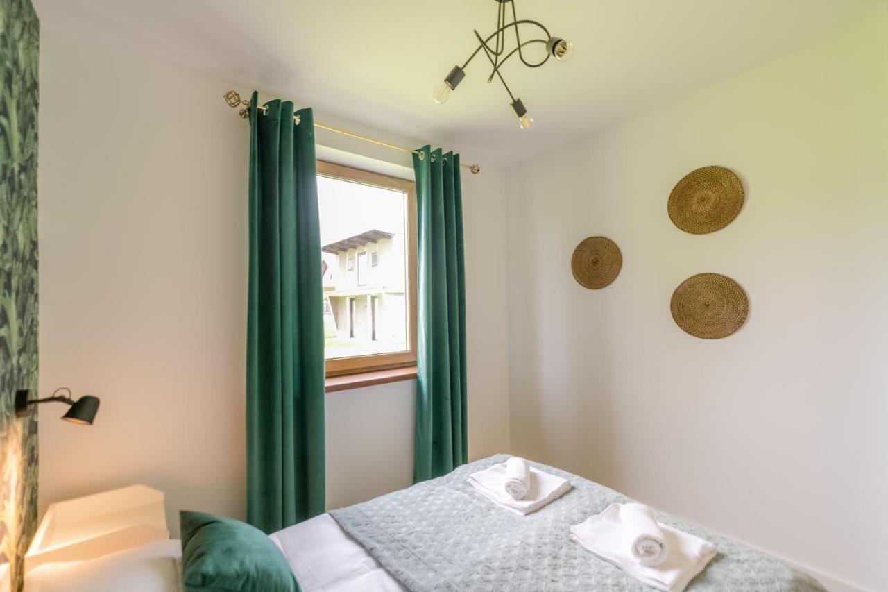 Apartamenty Pod Orzechem Z Duzym Ogrodem - Dream Apart Ustroń Exteriör bild